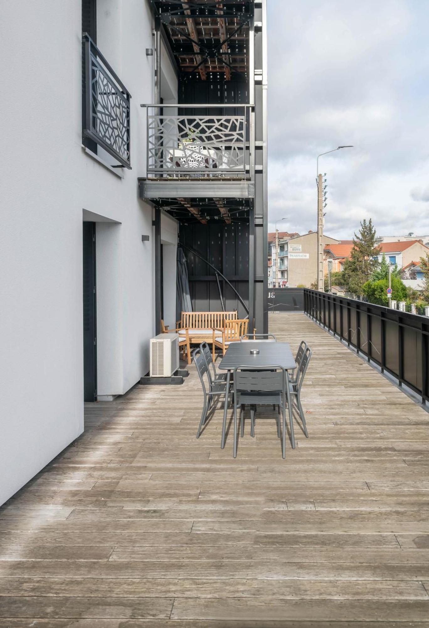 Leon Blum - Design - Parking Appartement *