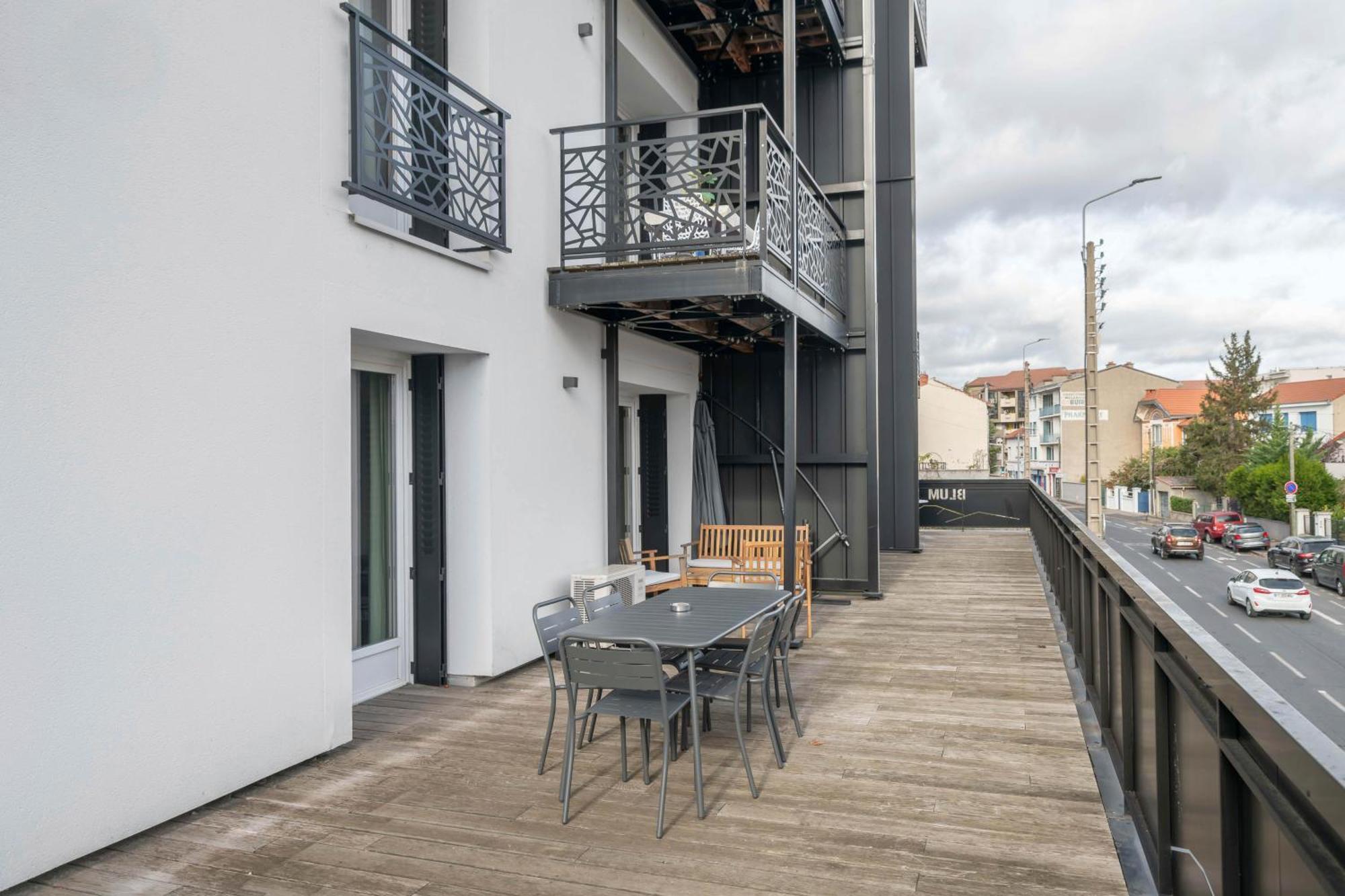 Leon Blum - Design - Parking Appartement *